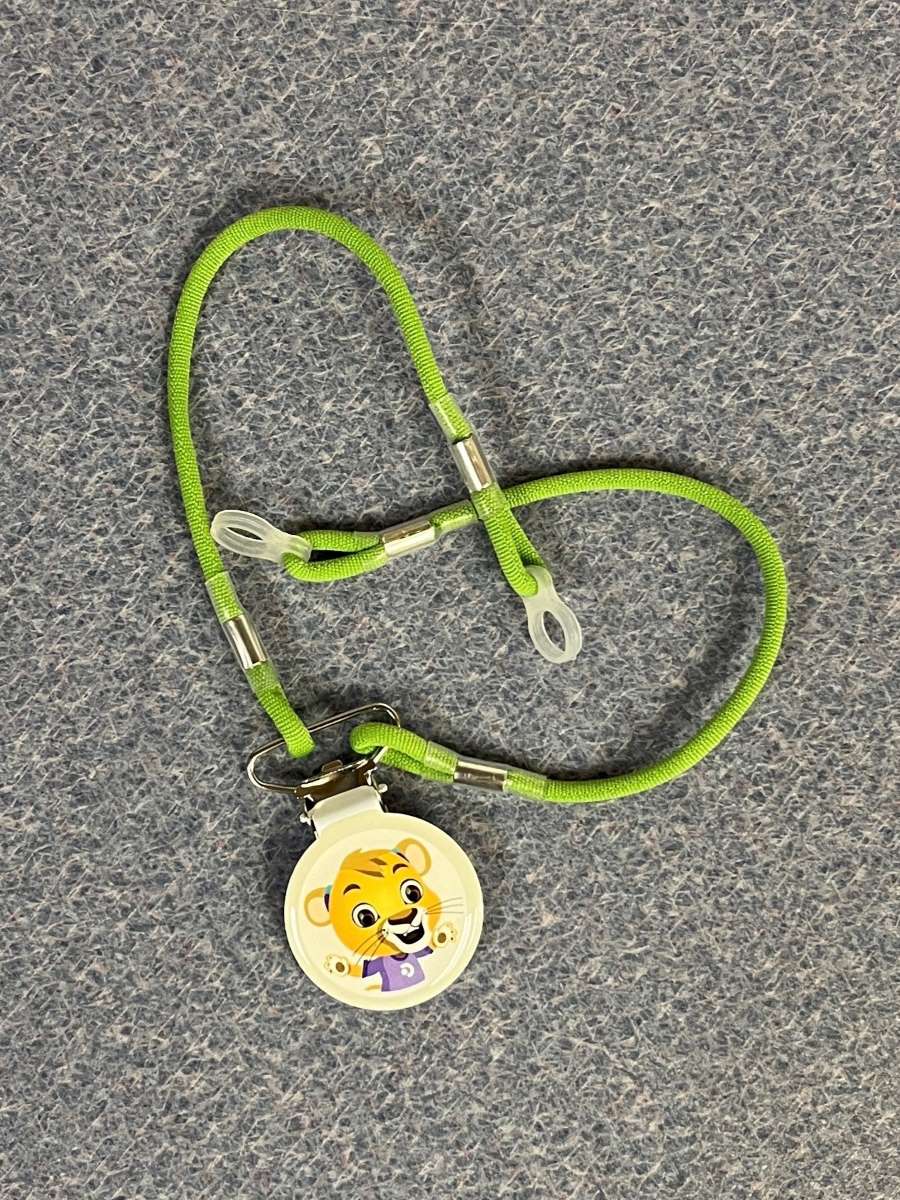 hearing aid retention cord