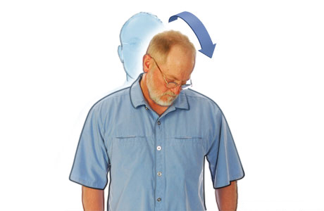 Estiramiento de cuello en diagonal para aliviar la fatiga y los dolores de cuello