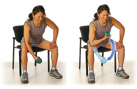 Ejercicio de flexión de bíceps