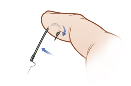 Paso B: Empuje el anzuelo a través de la piel